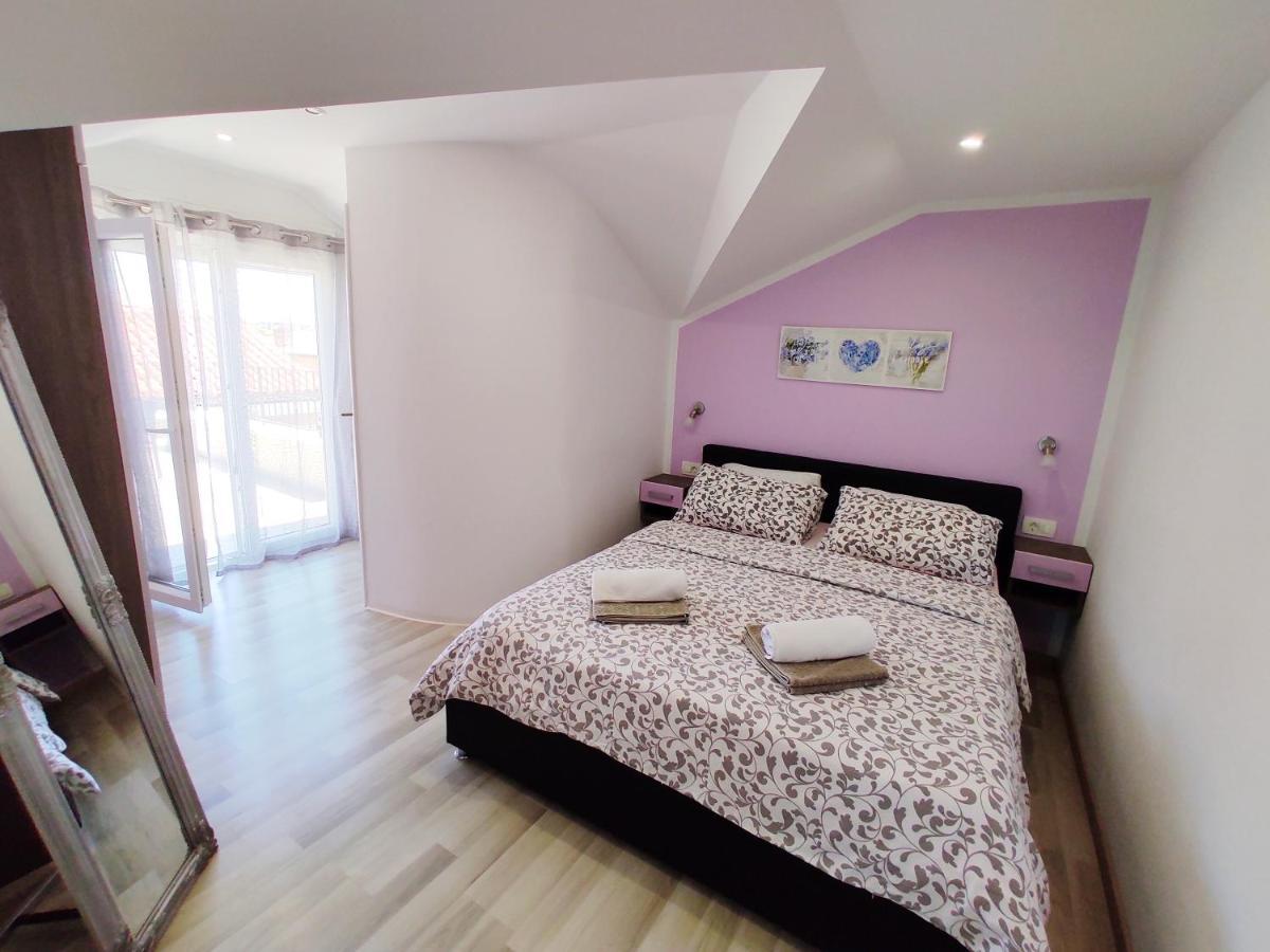 Apartment Tamara ウマグ エクステリア 写真